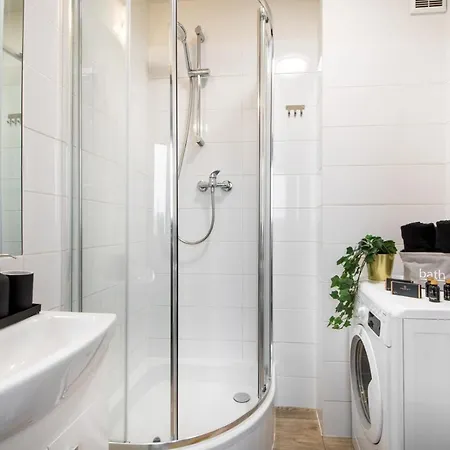 Centre By Arrenda Апартаменты Варшава