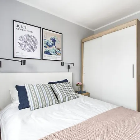 Centre By Arrenda Appartamento