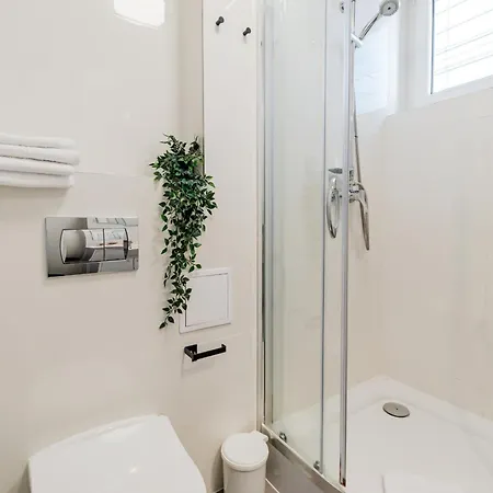 Centre By Arrenda Appartamento *